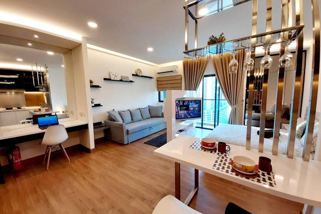 Symphony Tower Studio # 3 Appartement Cheras Buitenkant foto